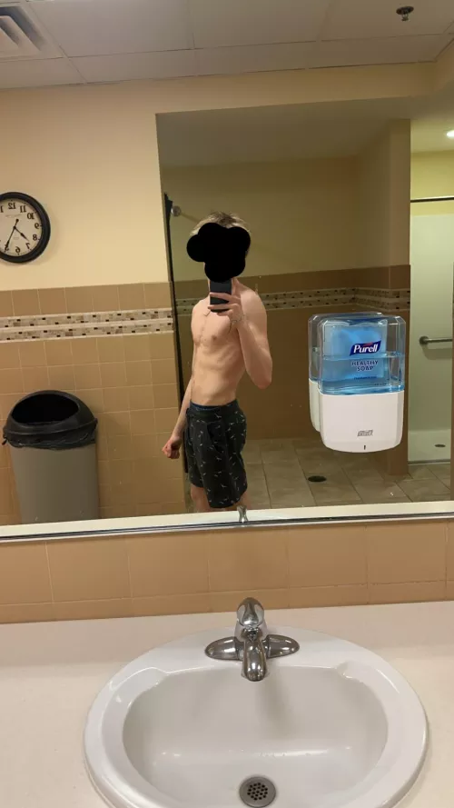 Bros hmu for snap if your fit and show face 