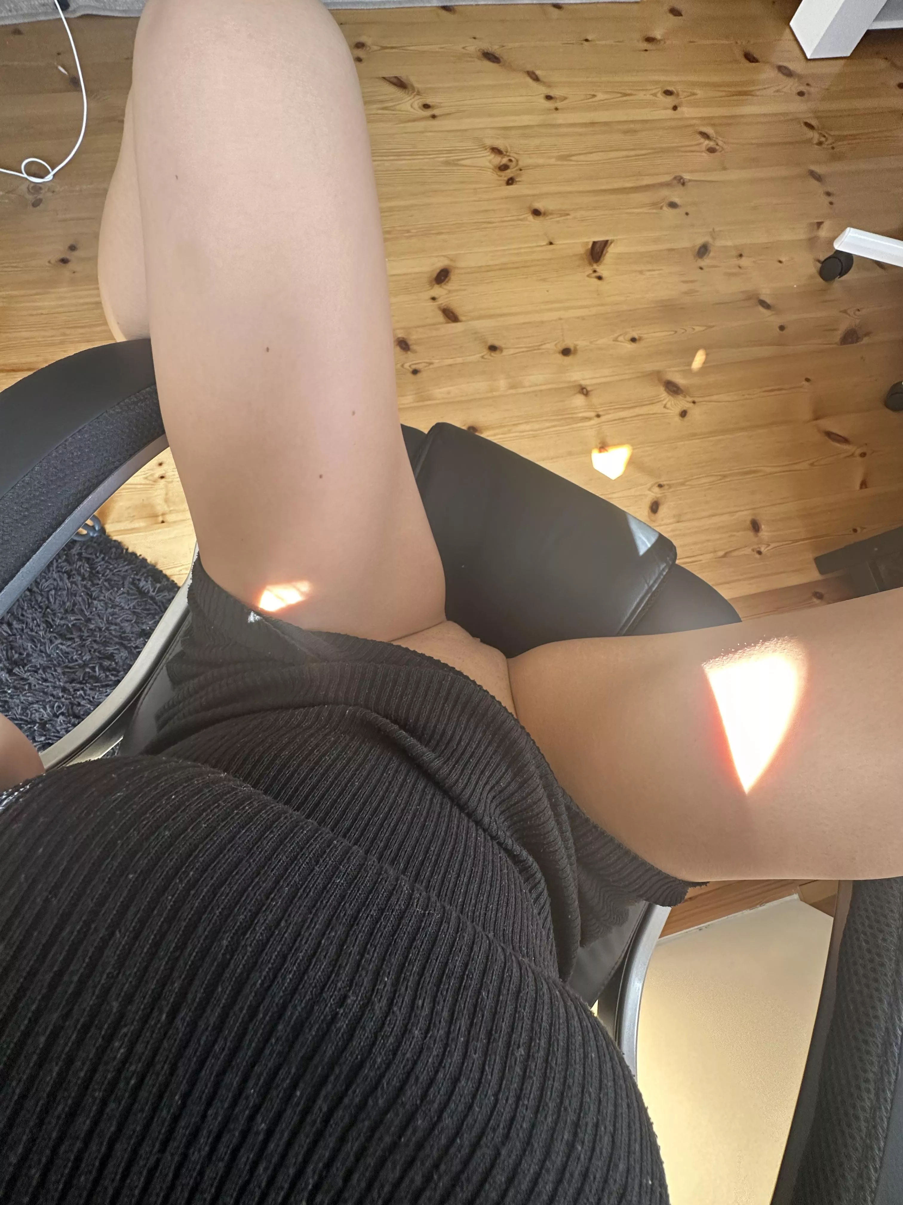 come between my legs