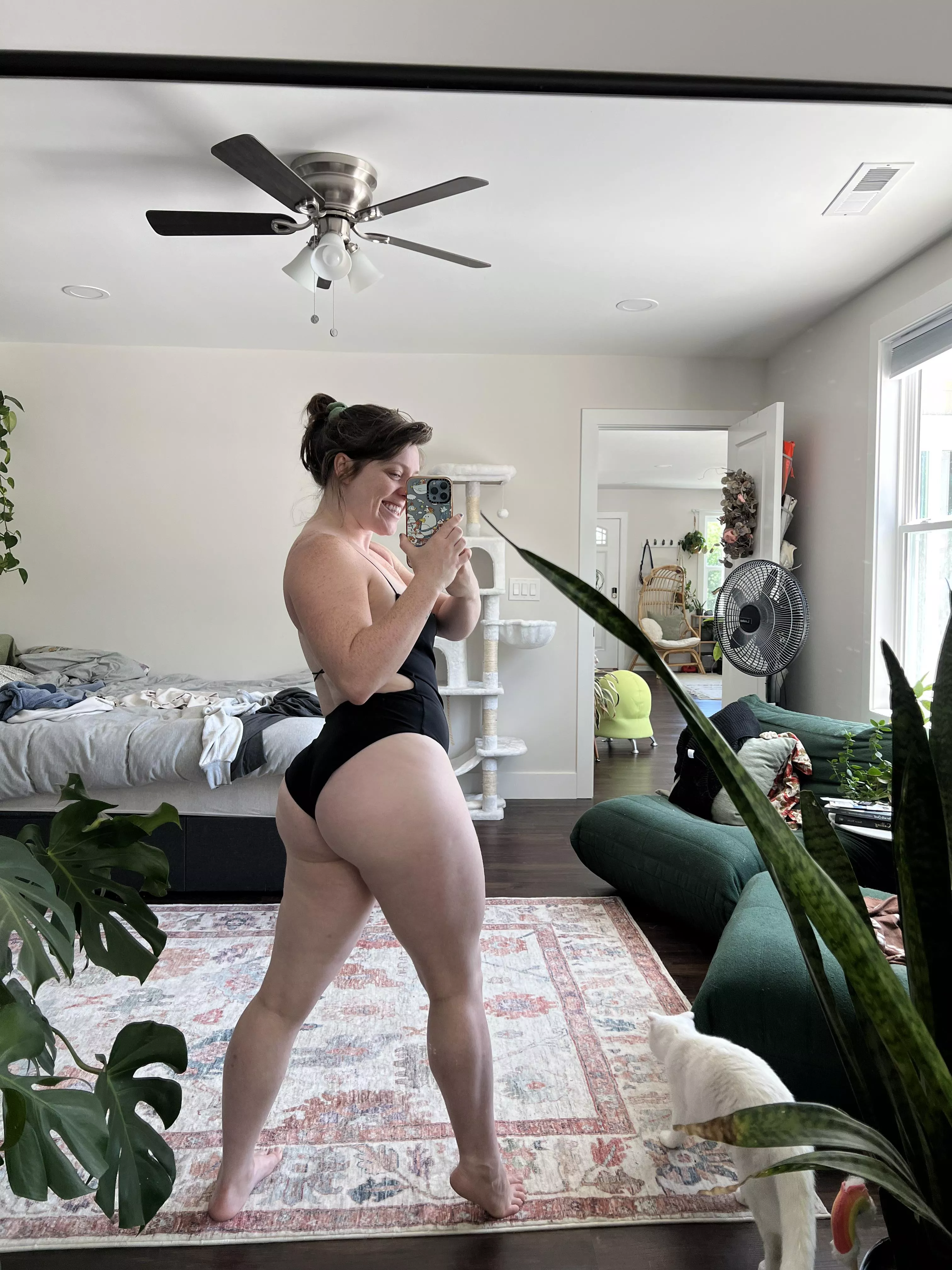 Gains in a new suit [f]