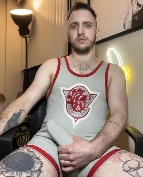 Horny in singlet 