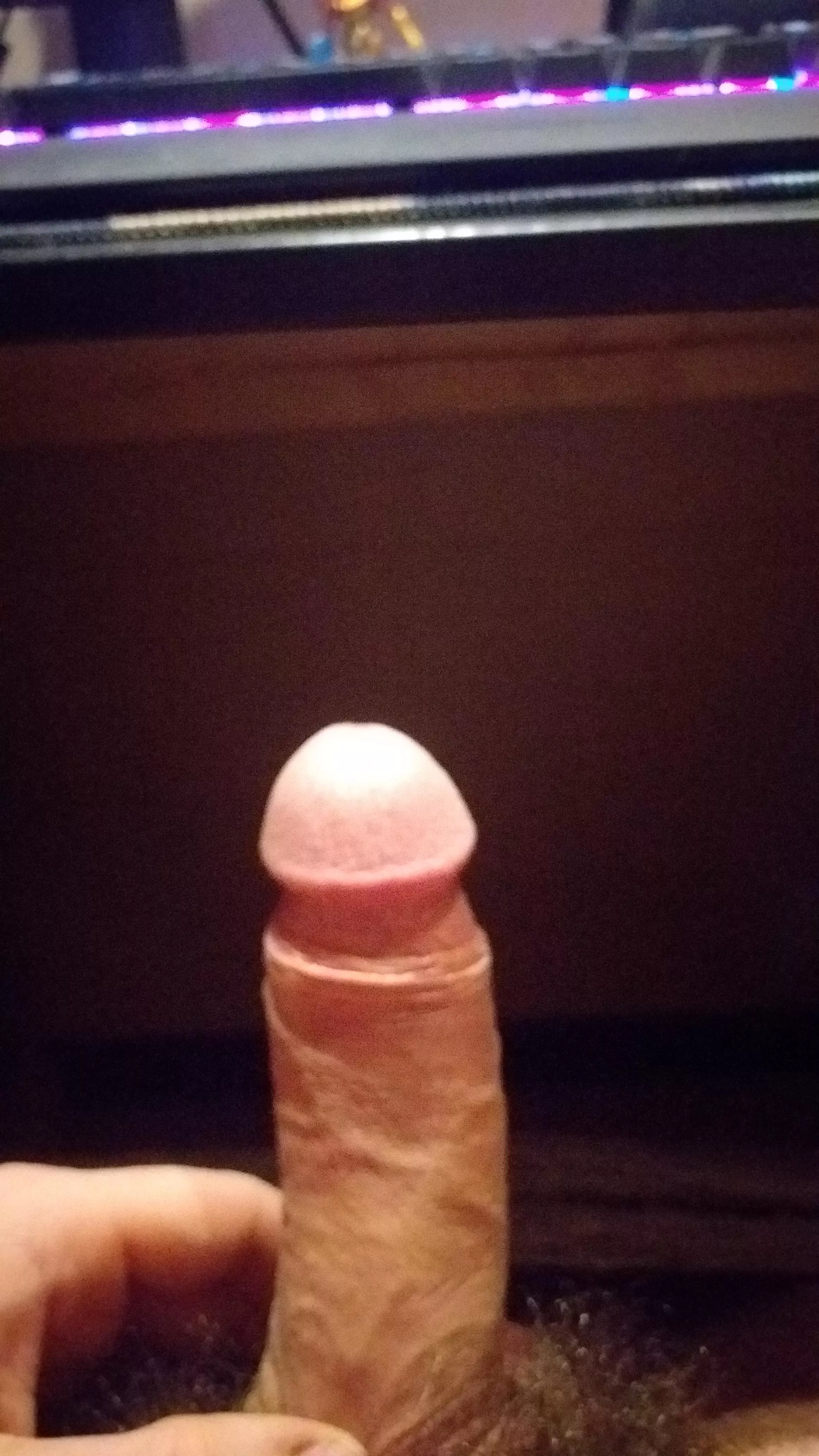 I love edging too much nearly this this all day. Feel free to send me pics (breast, pussy , ass or dick ) to continue edging. Tell me how long in should continue edging 