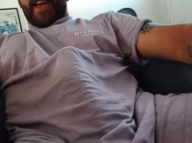 It almost reaches my chest (from this angle)