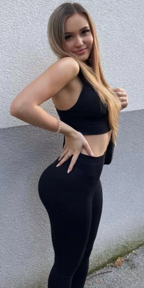 iutr 18 years old 😍😍😍