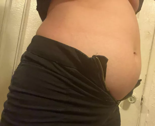 My coworkers are going to think I’m pregnant 😭😭