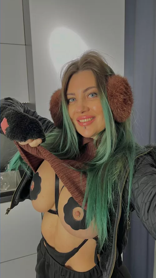 want to play with my nipples?