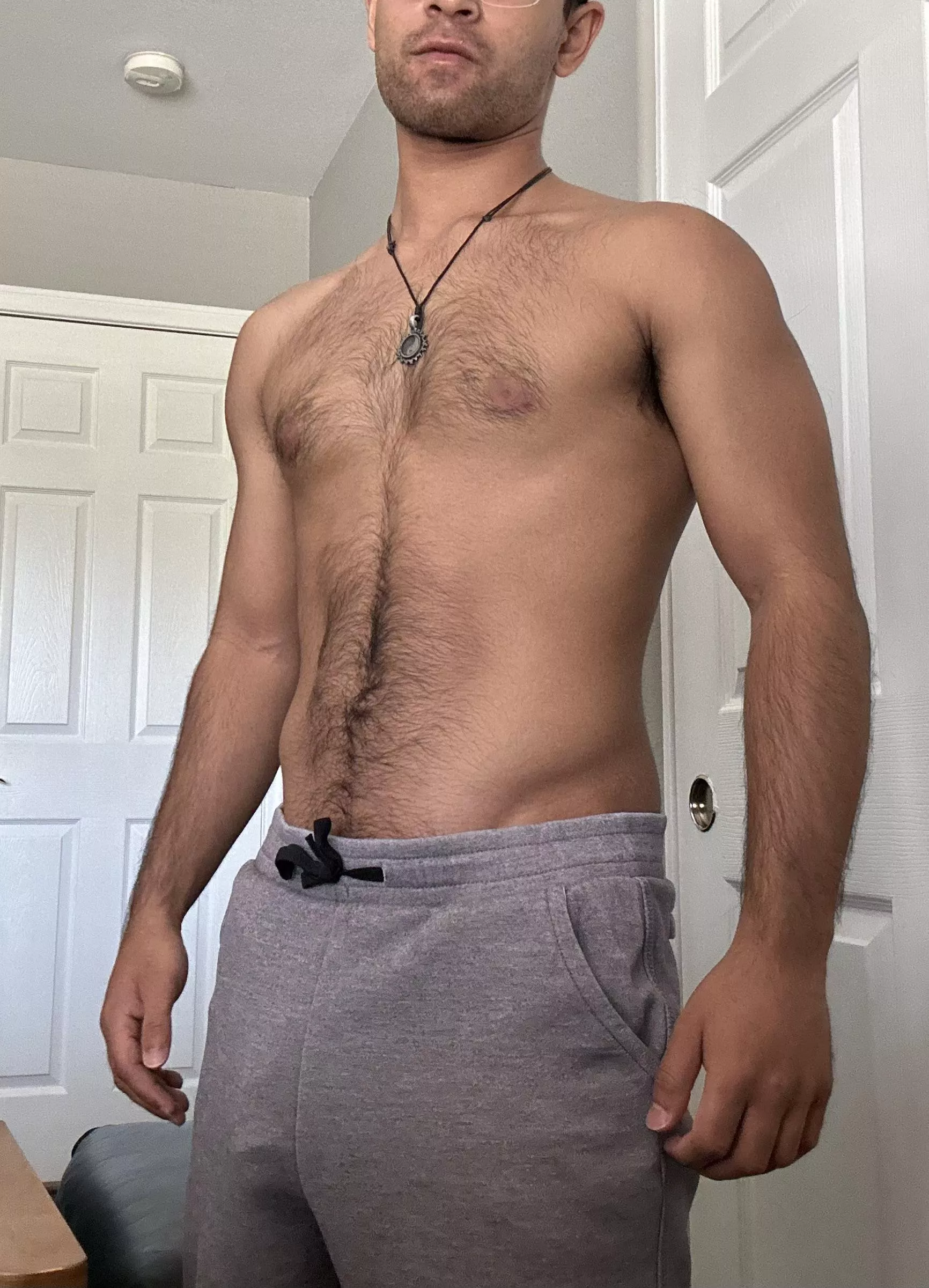 [22] my favorite sweats