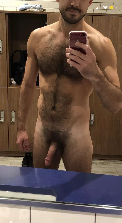 Are older fit guy still hot?(38)