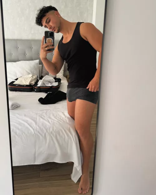 Can you help me unpack the suitcase? 😏