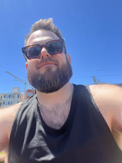 Hey yall 👋 happy hump day