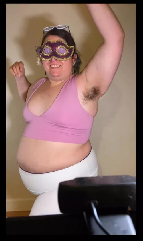 I’m going to be taking a lot more armpit pics 😘 I have a lot to show off 