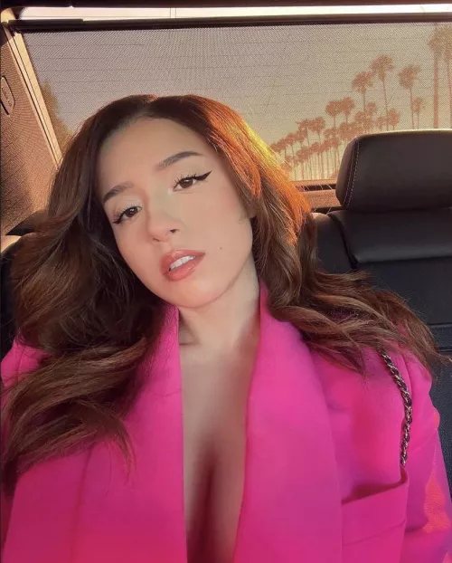 Let’s get bi for pokimane