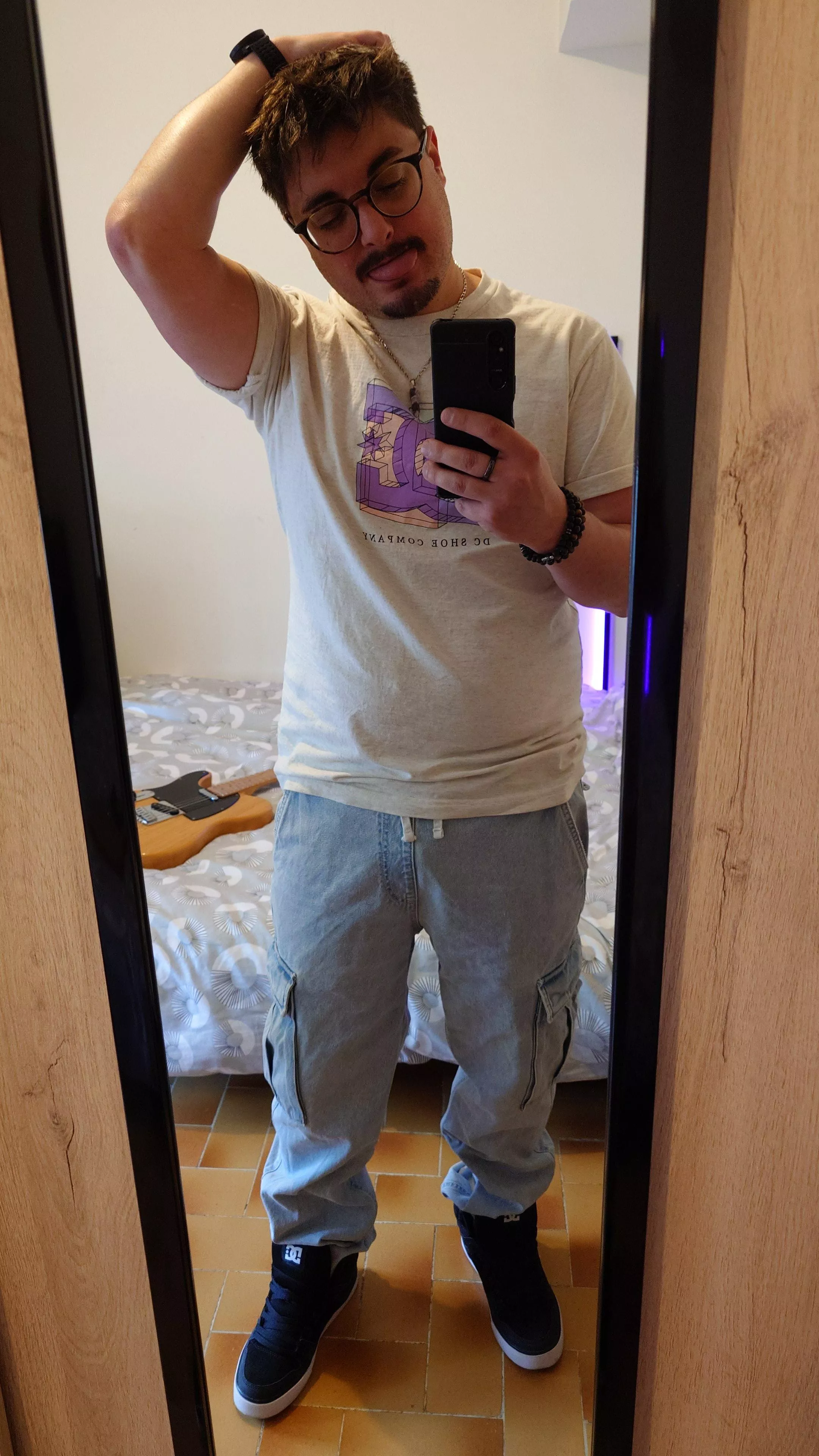 Not used to wearing light color clothes... What do you think? 😅