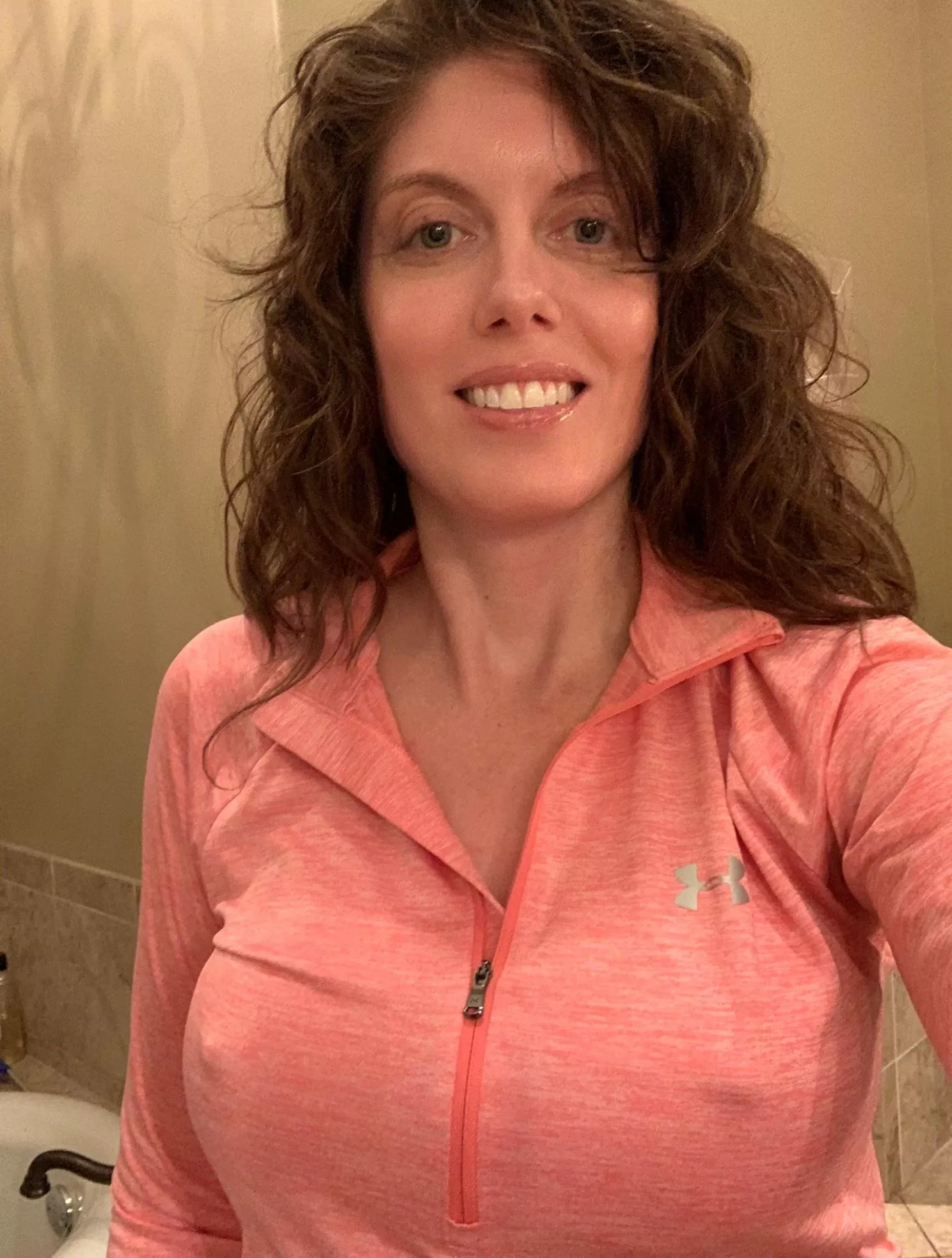 Put your head down on my pillows 