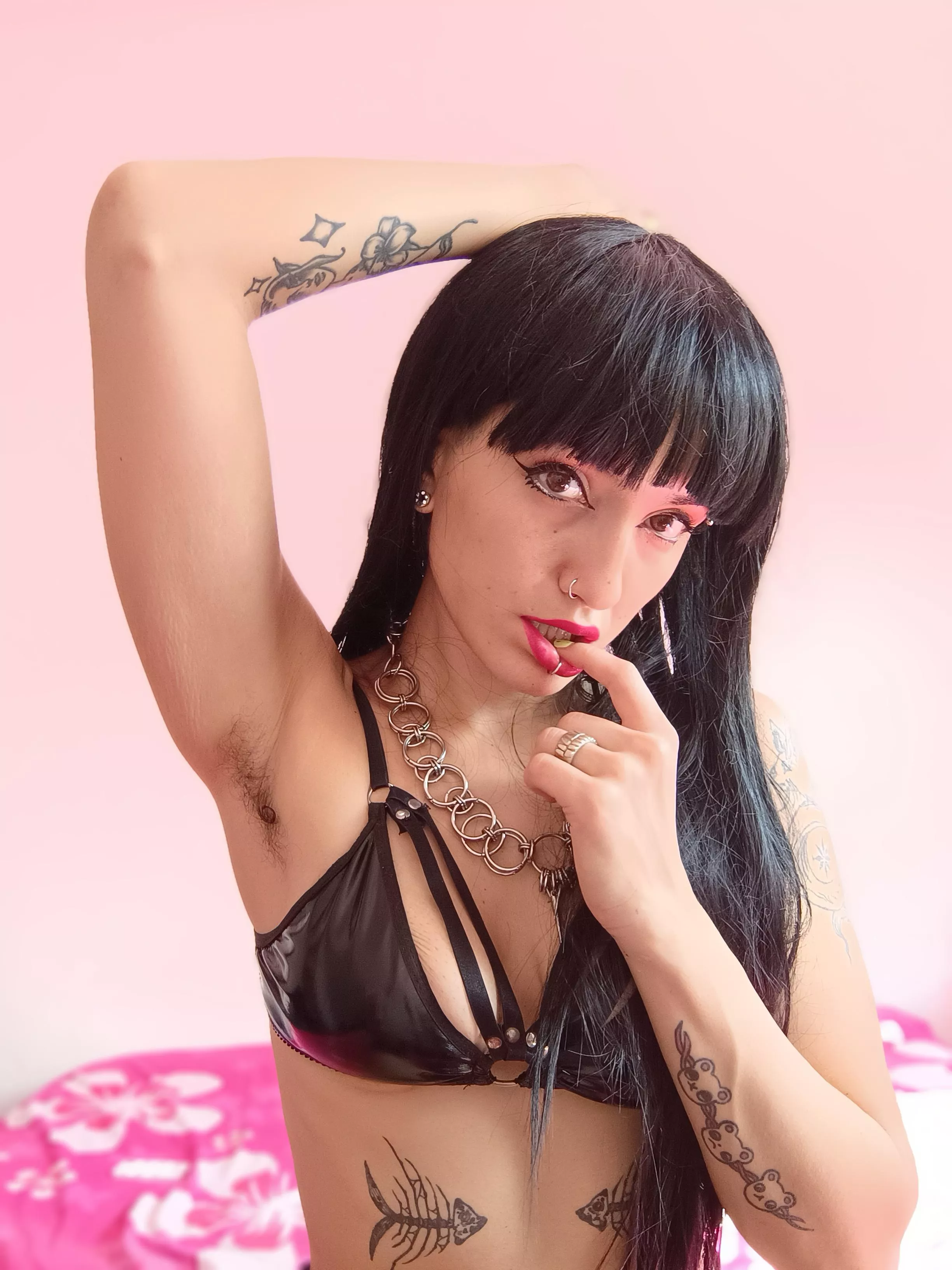 snif and suck my hair