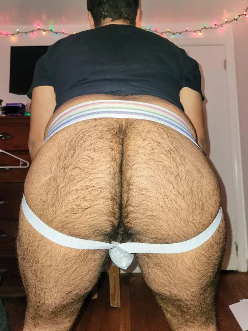 thick and fuzzy, just for you🍑