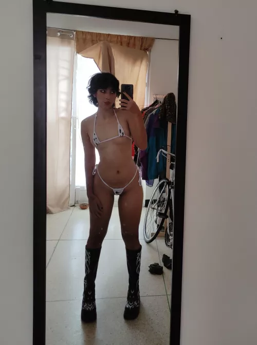 trying this cute microbikini but it looks the right size to me