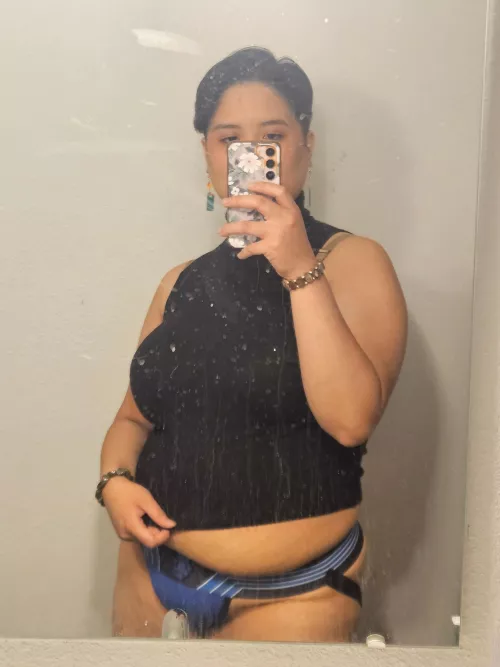 Would love a femme top to rock my shit