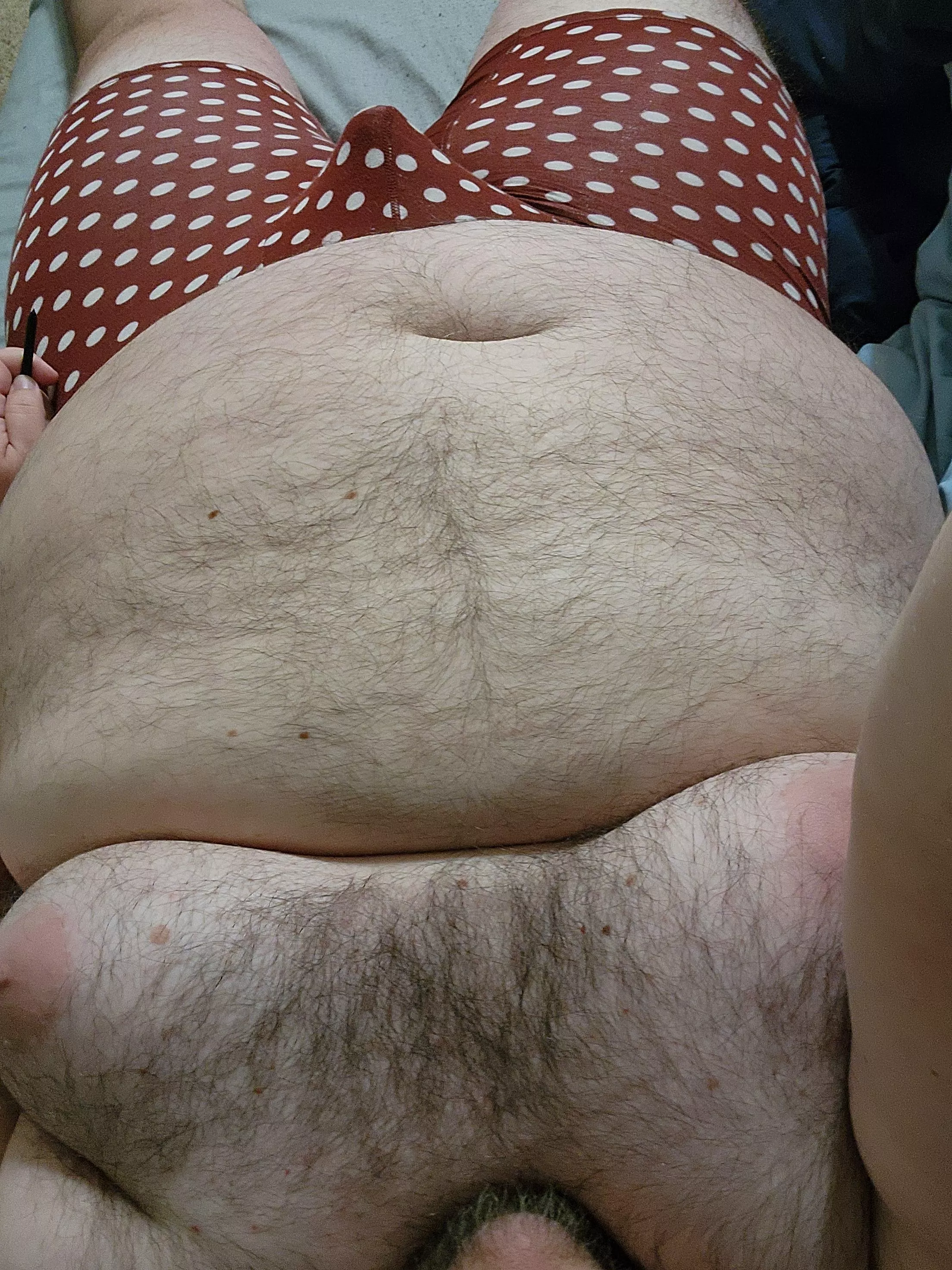 About to hit the shower if anyone wants to join😘