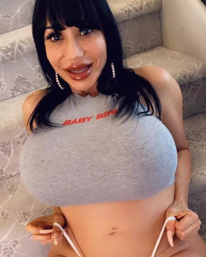 Face fuck her on the stairs while grabbing those knockers as handles!