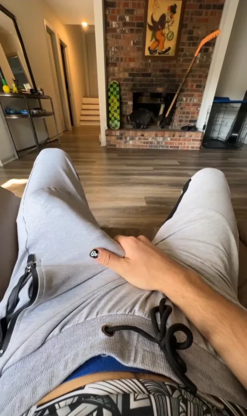 Grey sweatpants are not for public...