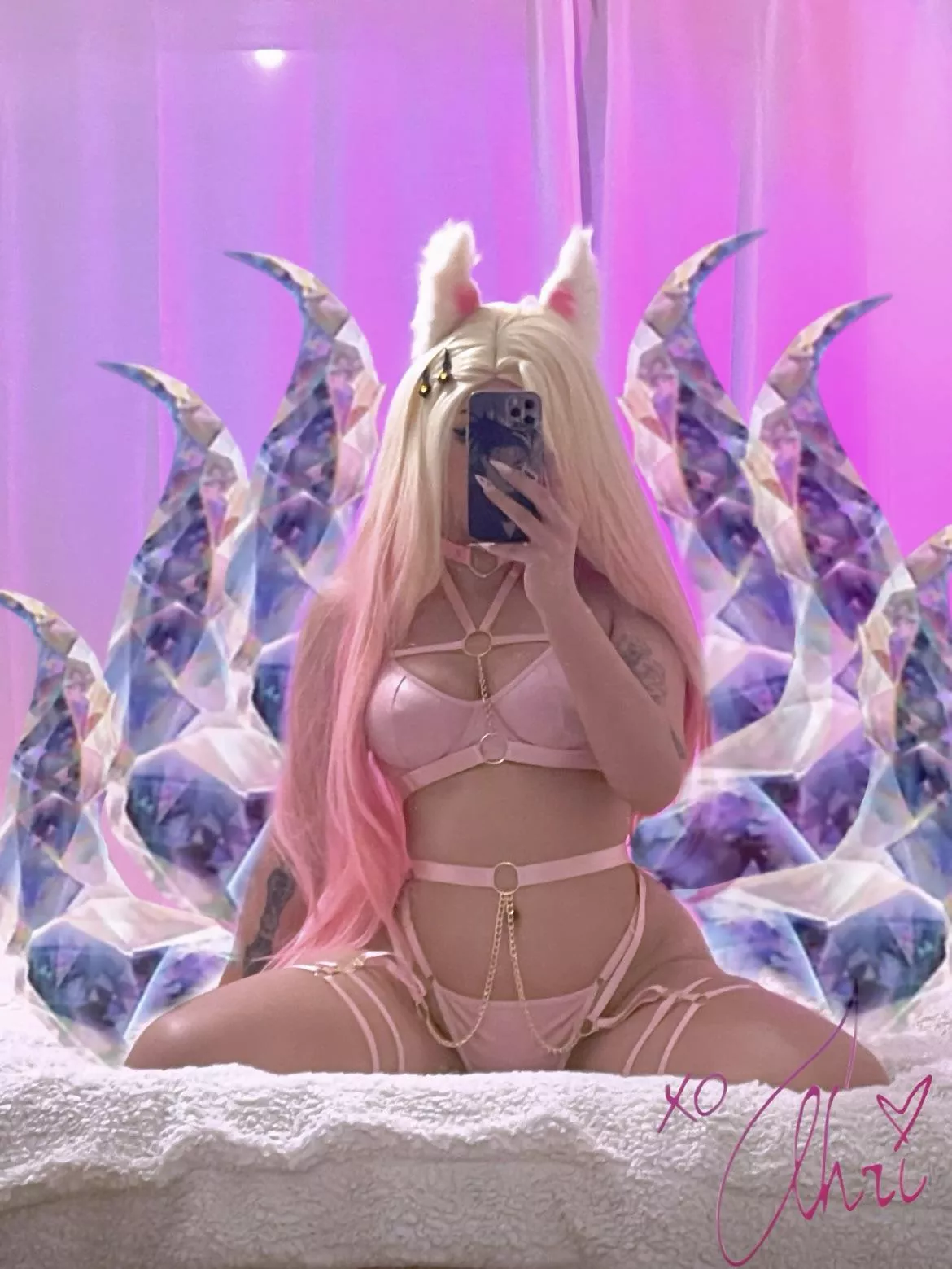 KDA Ahri (Spicykitsunee)