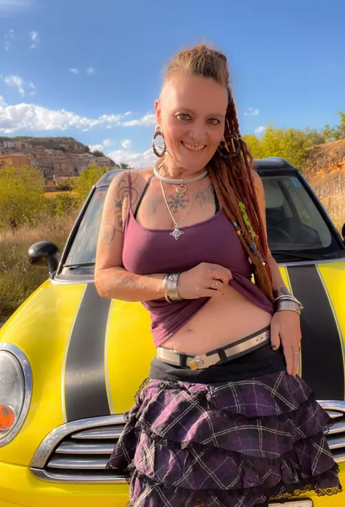 My day 3, after work, under a beautiful blue sky 🥰