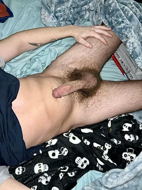 My ex didn’t appreciate my bush. Will you show it some love? ❤️ (30)