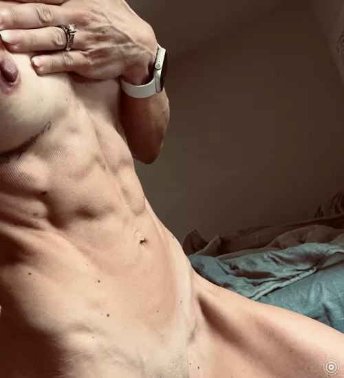 Who likes abs!?