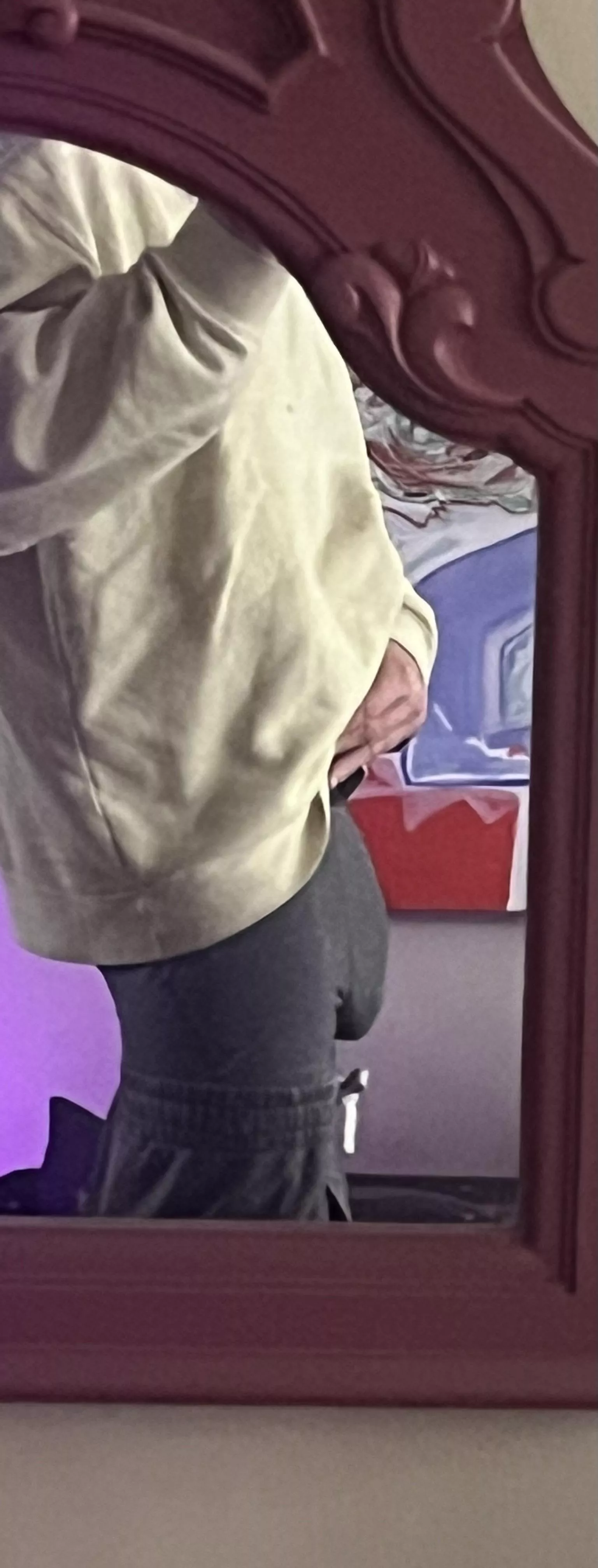 (32) come get me hard 