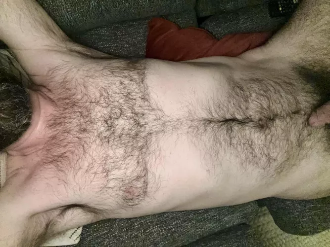 44 uk fit btm here, into masc, straight acting, sweaty dirty men