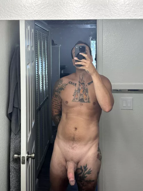 are my tan lines or tattoos distracting? 