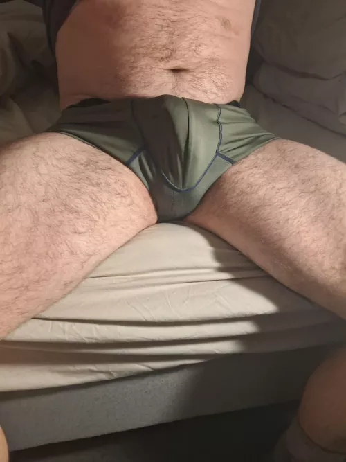 Bulge and Hairy legs 