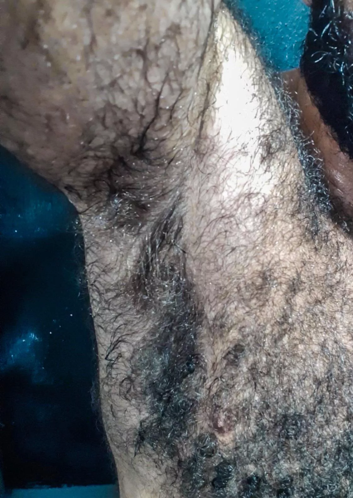 Dad’s ripe hairy sweaty pits