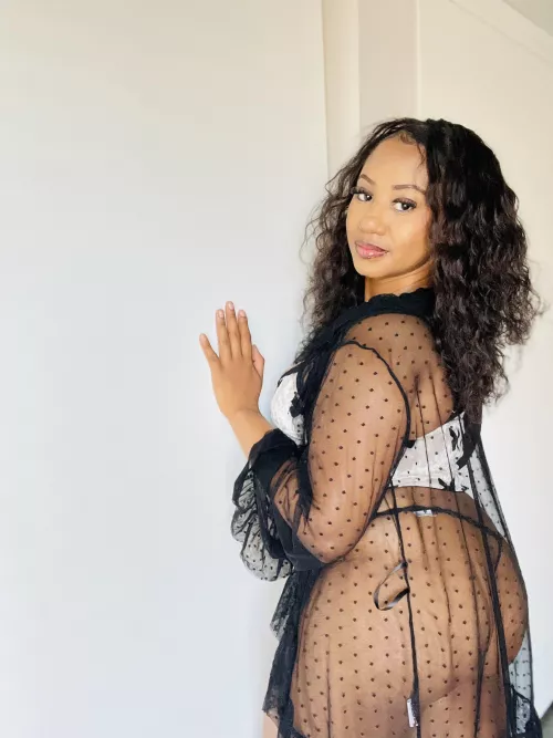 Do you like black girls with bubble butts ?