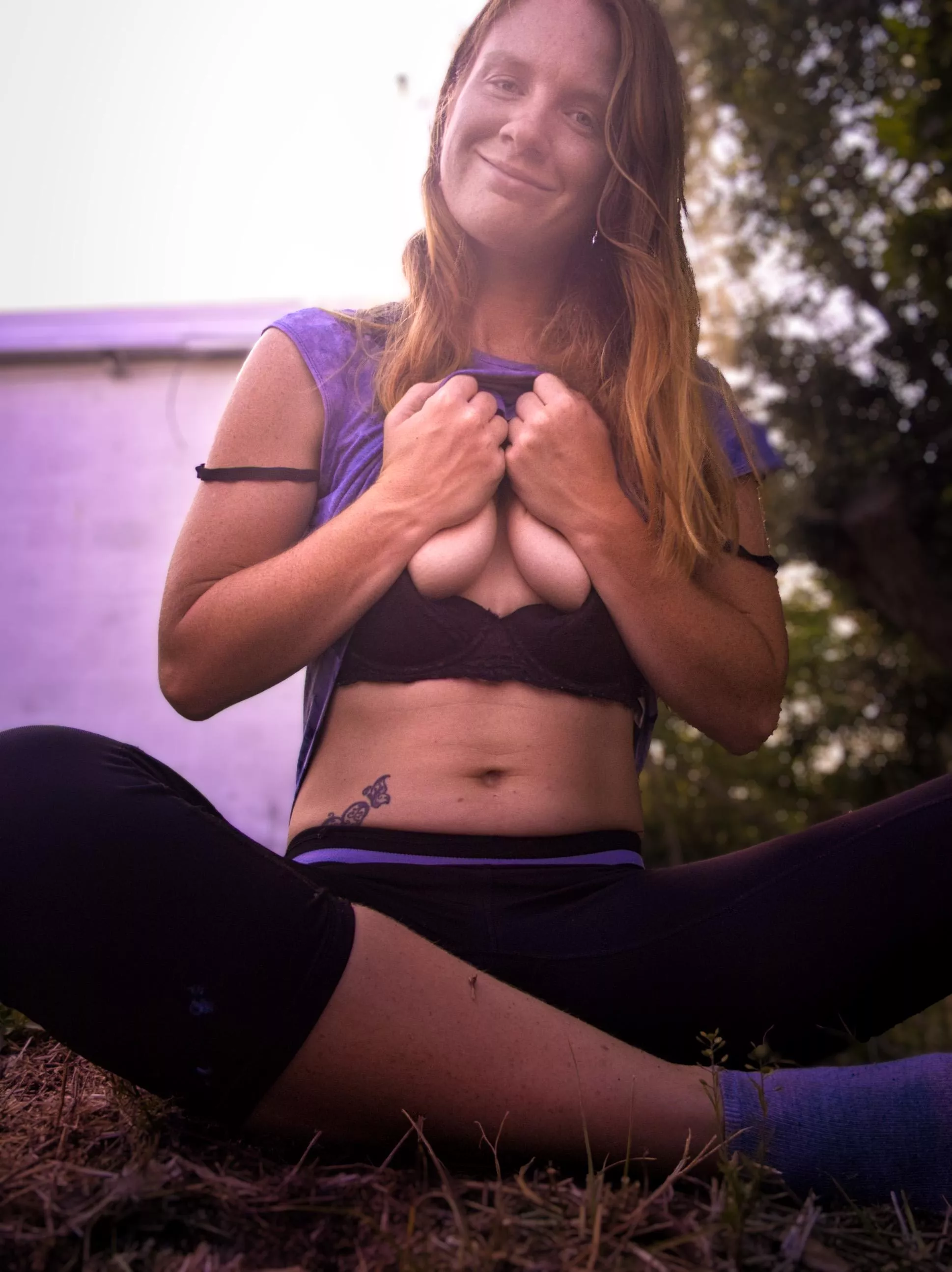 Everyone says I'm a good girl, want to change that?😈