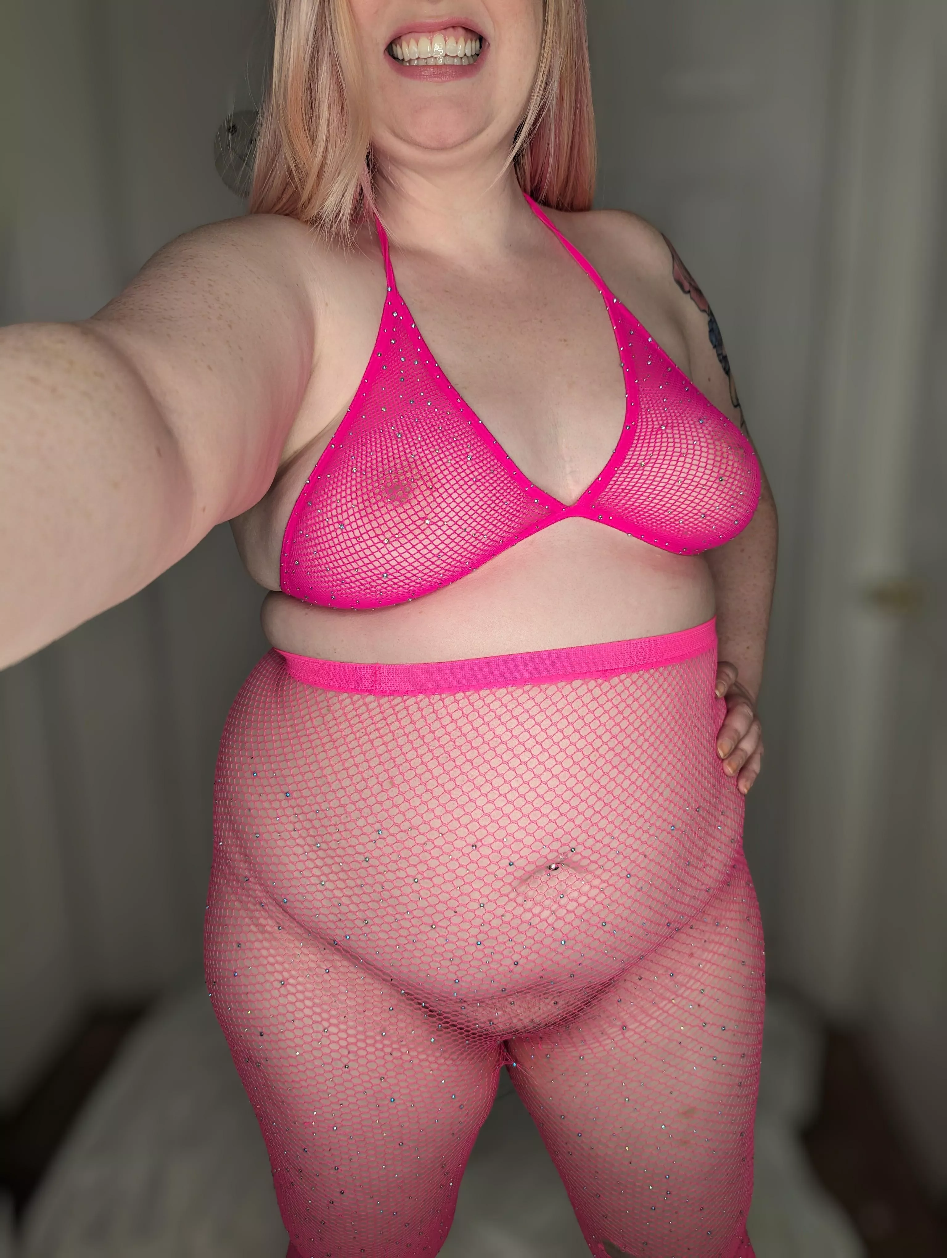 Married mom and teacher with a spicy page 