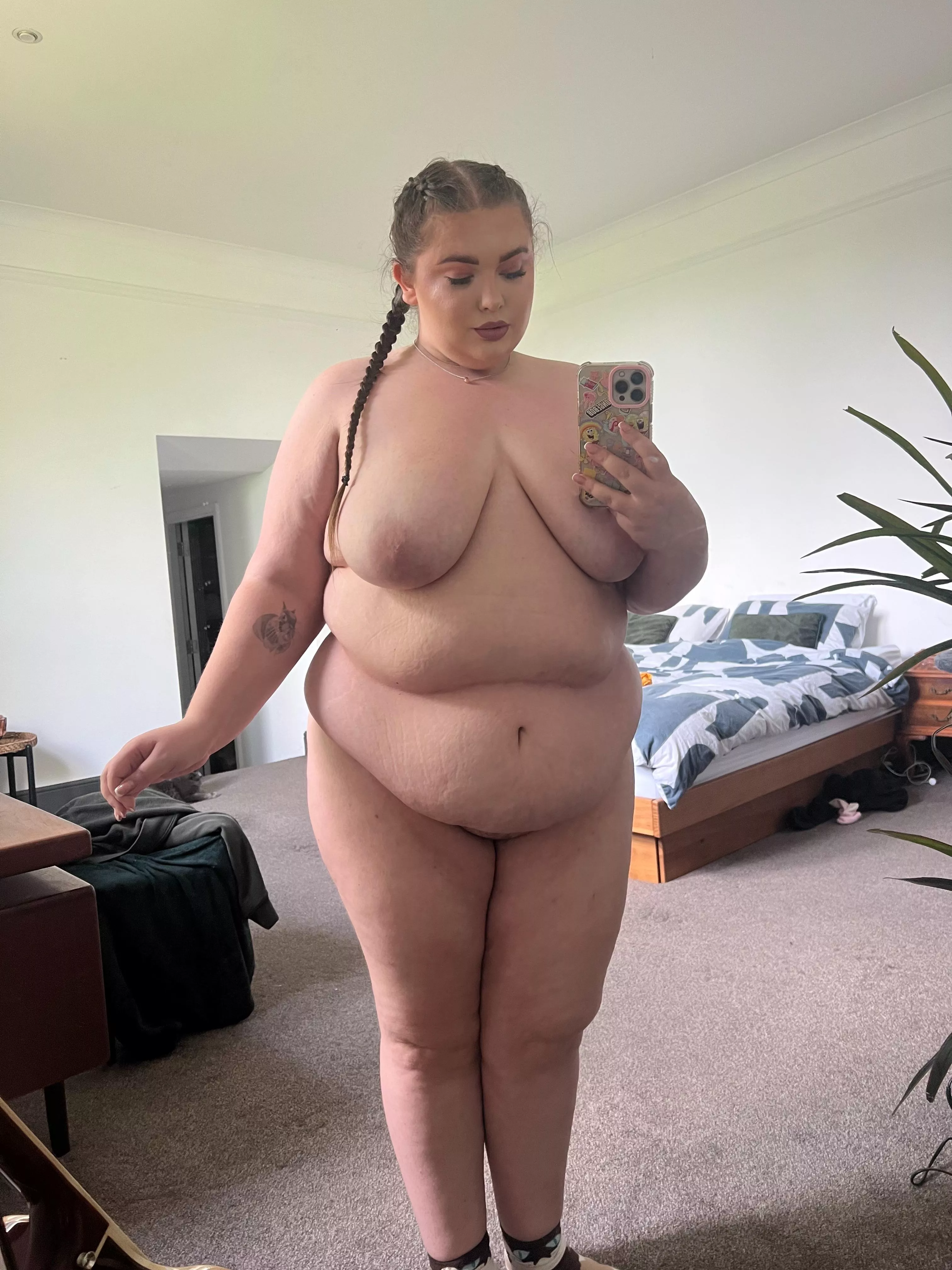 Say yes if you like a tummy 