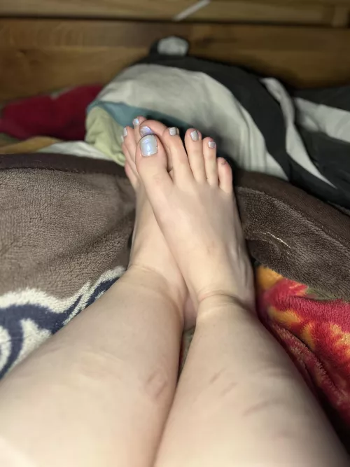 Suck my toes one by one
