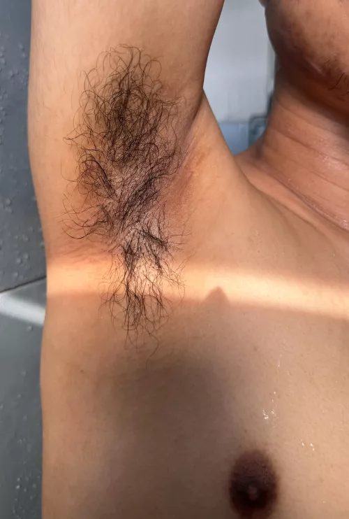 Turn 30 today! Send me nudes and make this old boy happy 😜