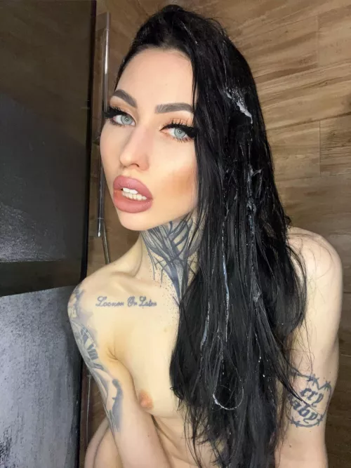 When your girlfriend goes missing at a party