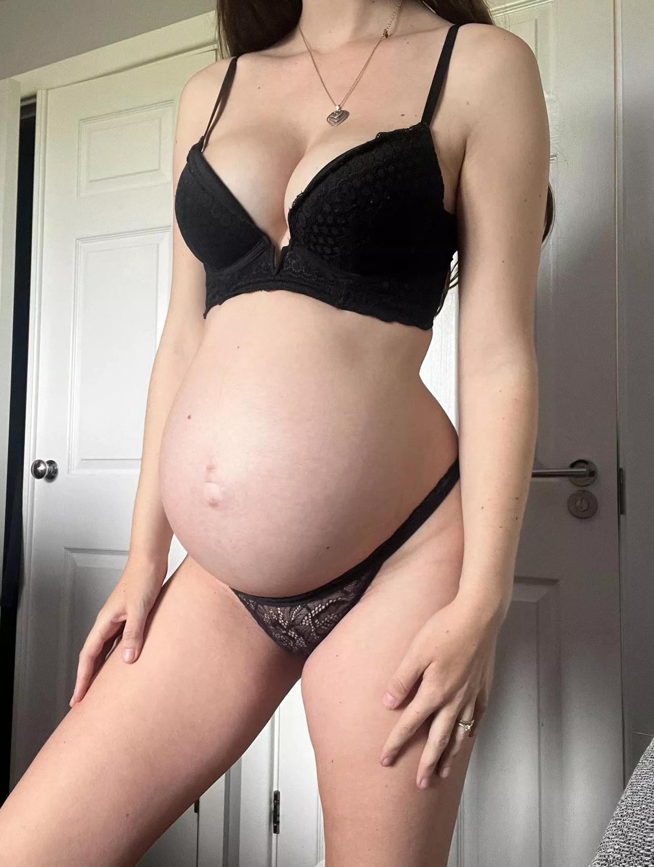 Would you stretch me out and treat me like your cum slut 💋