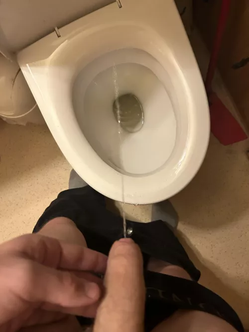 Can I pee my whole load in you?😈😳😳