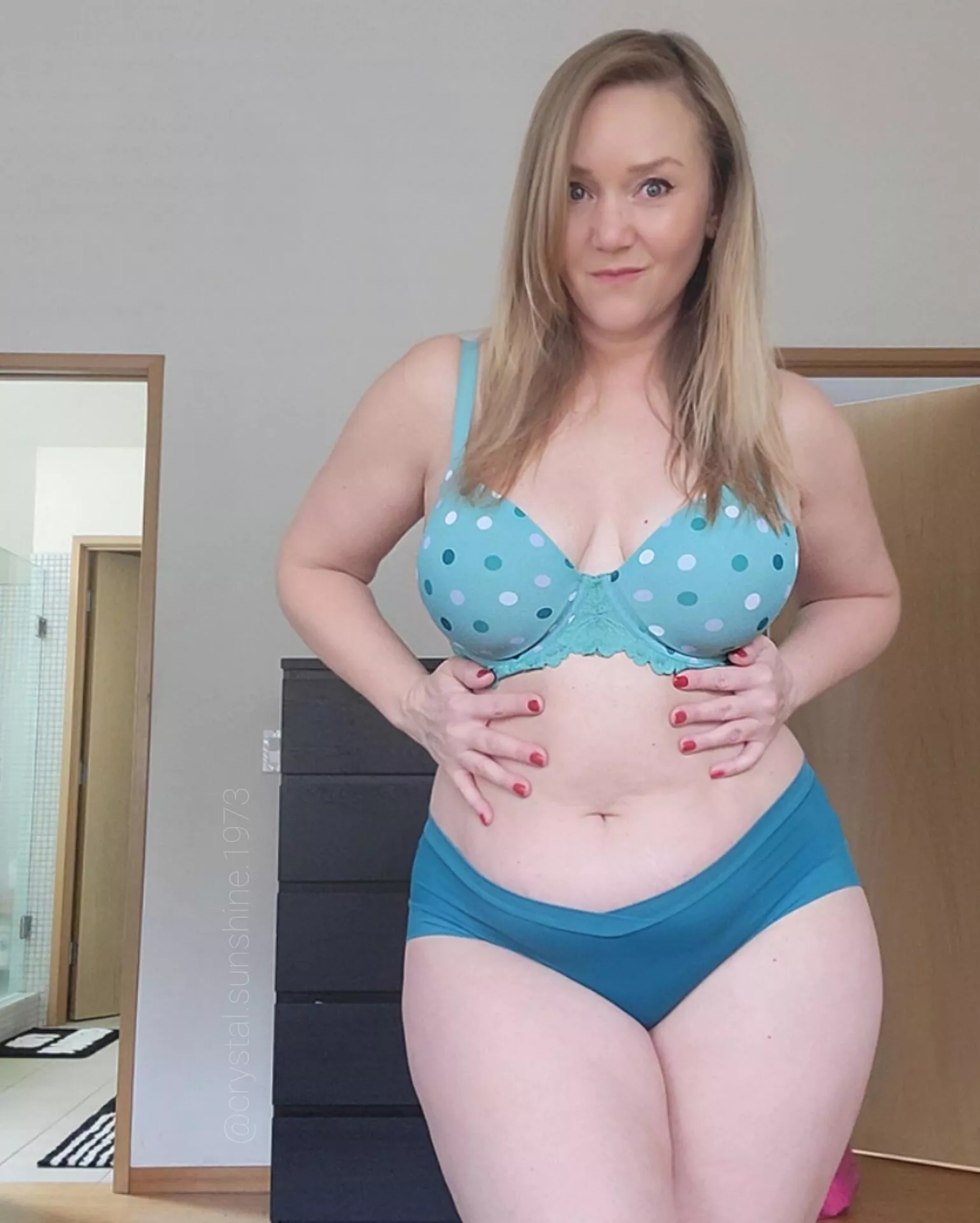 Front view of my granny panties [F50]