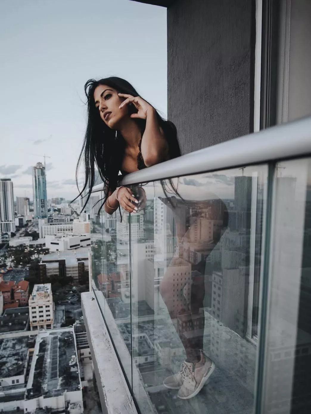 I cant decide which views better