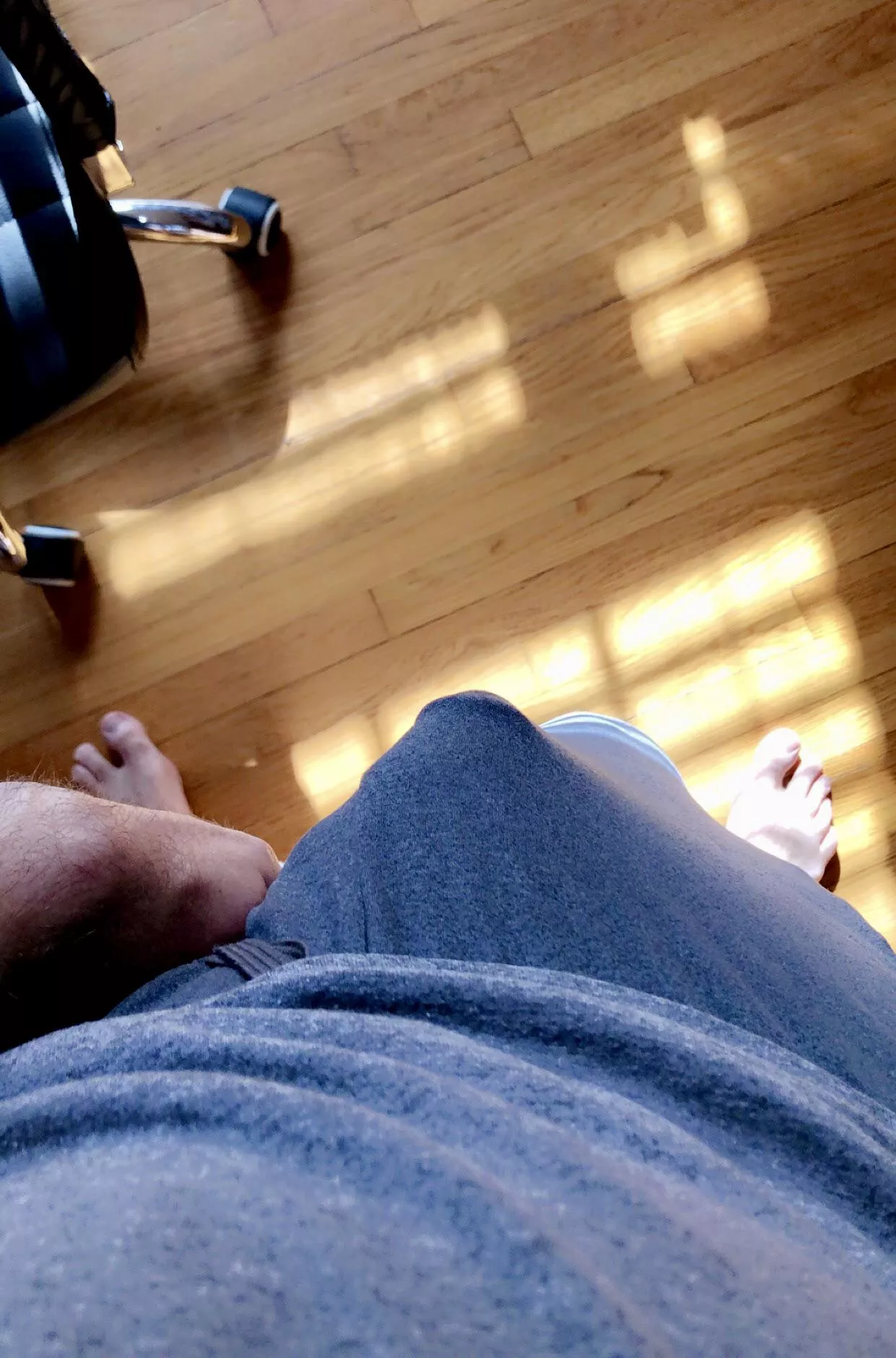 I try to go out freeballing as often as possible. Definitely gotta be careful in these. They’re so thin and create a perfect outline. It feels so good.