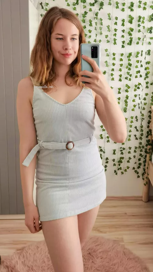 Short dresses are the best dresses [F]