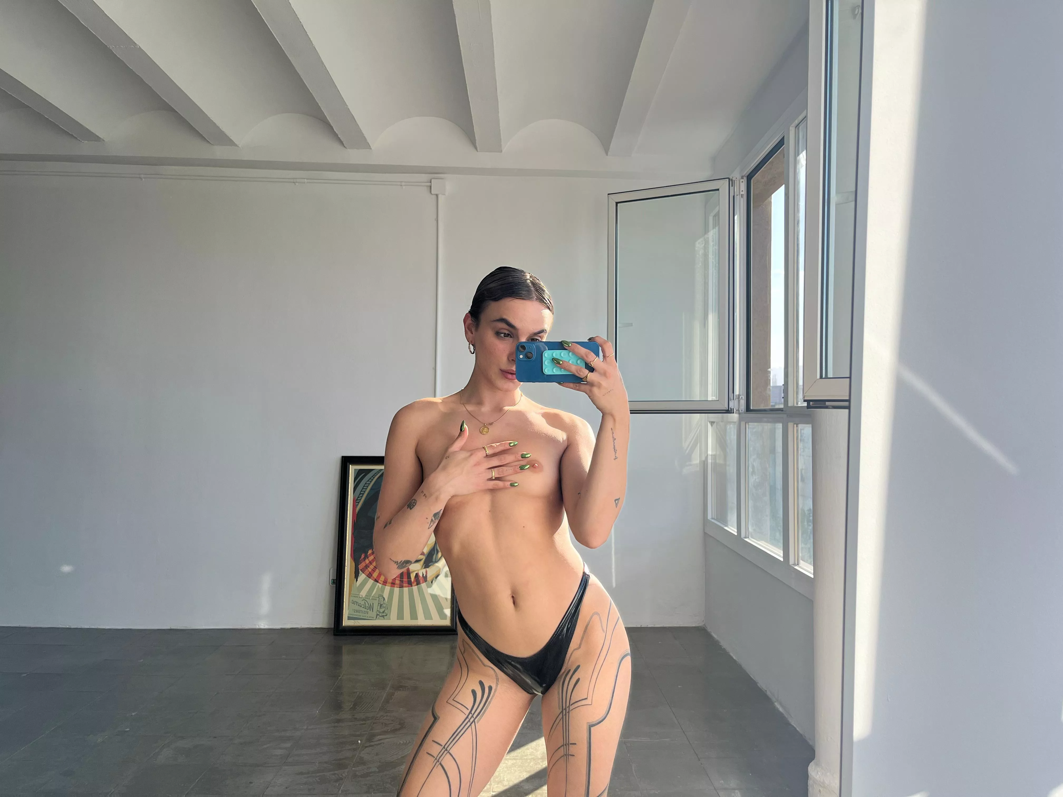 short hair and very very dominant