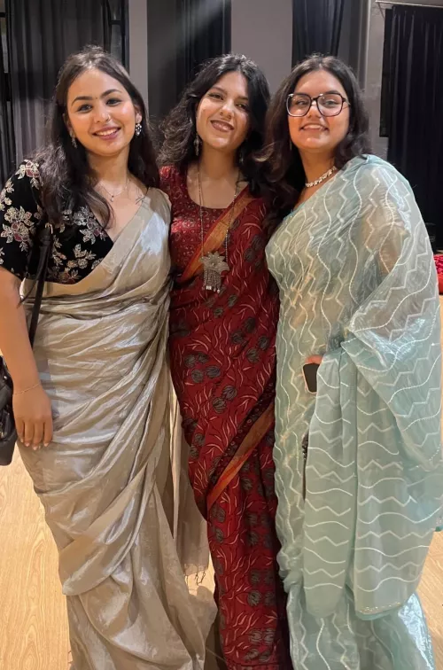 Who wore it better, left right or Center ? 