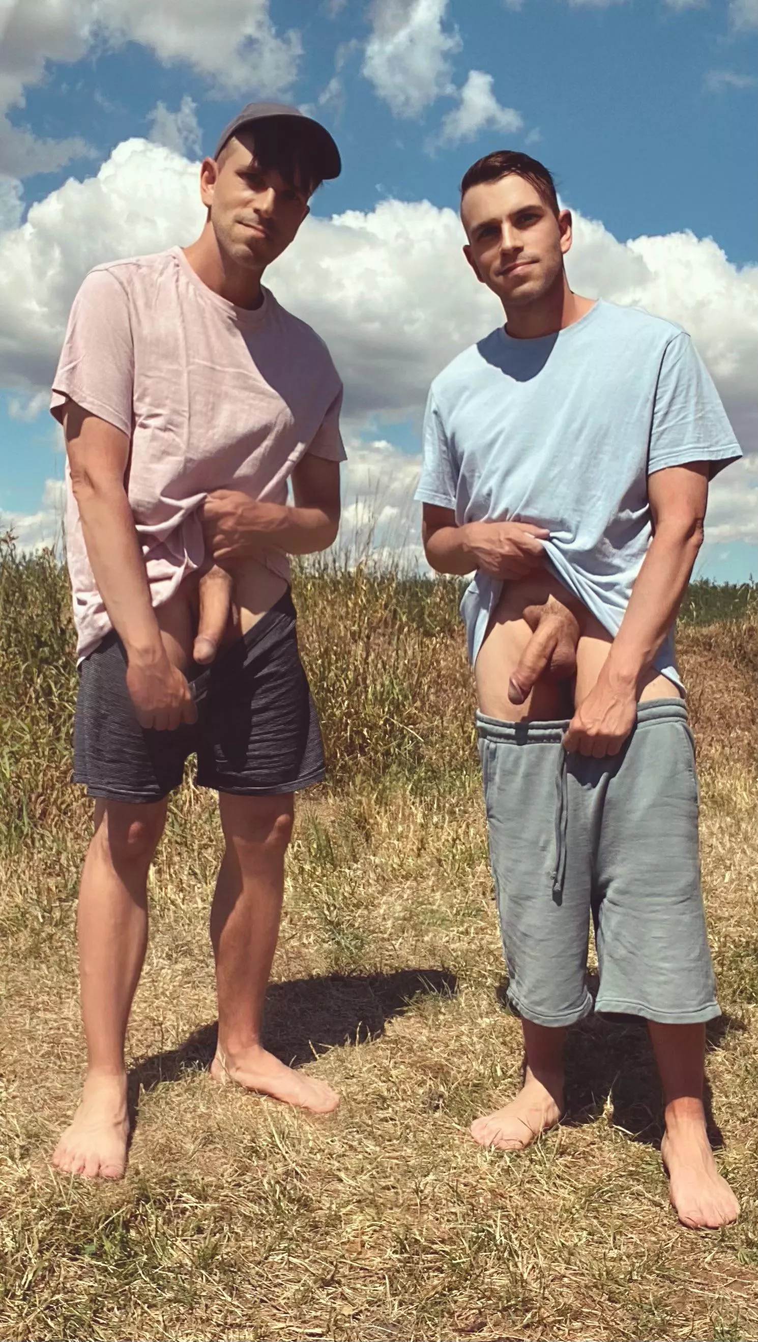 [24] We’re ready for some outdoor activities. 