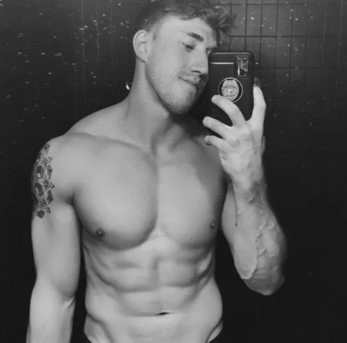 [28] Trade fuck vids?